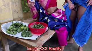 vegetable selling sister and brother fuck, with clear hindi voice